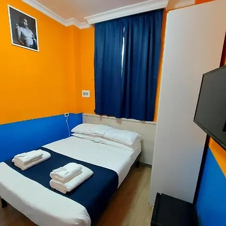 Oscar Hotel 2*